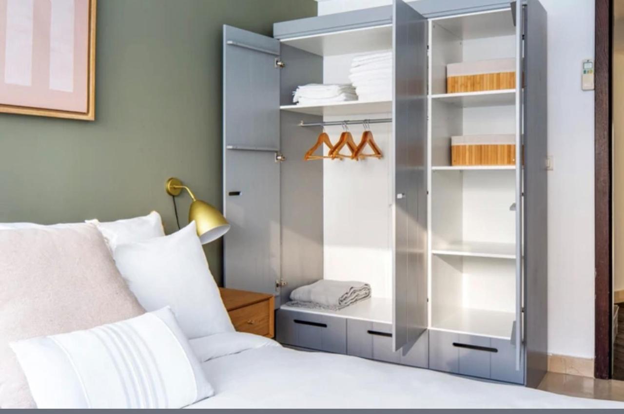 Bright 1Bedroom Apartment Centrally Located With Most Beautiful Views From Seine At 10 Minutes Walking From Beaugrenelle Shopping Mall And Eiffel Tower Párizs Kültér fotó